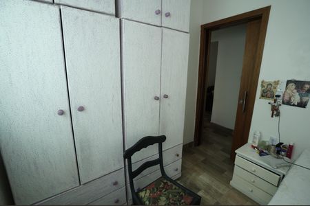 Casa à venda com 200m², 4 quartos e 4 vagas