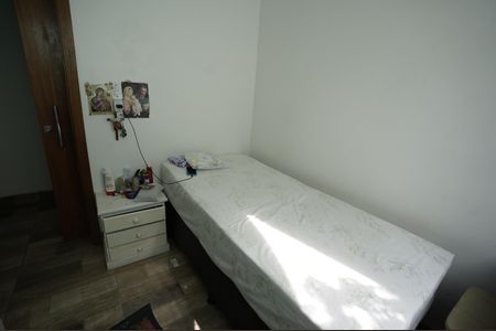 Casa à venda com 200m², 4 quartos e 4 vagas
