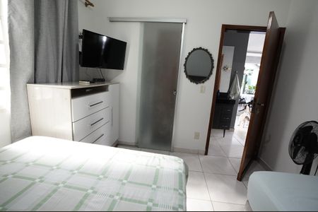 Casa à venda com 200m², 4 quartos e 4 vagas