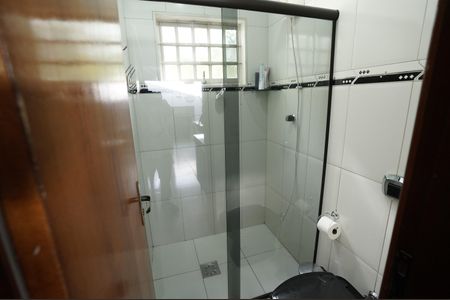 Casa à venda com 200m², 4 quartos e 4 vagas