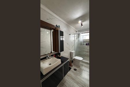 Apartamento à venda com 76m², 3 quartos e 2 vagas Apartamento à venda com 76m², 3 quartos e 2 vagasBanheiro