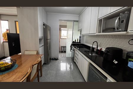 Apartamento à venda com 76m², 3 quartos e 2 vagas Apartamento à venda com 76m², 3 quartos e 2 vagasCozinha