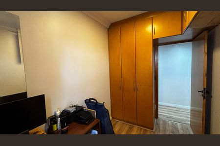 Apartamento à venda com 76m², 3 quartos e 2 vagas Apartamento à venda com 76m², 3 quartos e 2 vagasQuarto 1