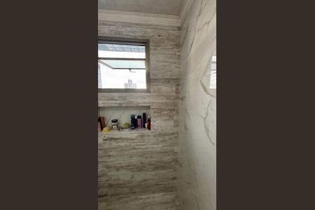 Apartamento à venda com 76m², 3 quartos e 2 vagas Apartamento à venda com 76m², 3 quartos e 2 vagasBanheiro