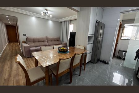 Apartamento à venda com 76m², 3 quartos e 2 vagas Apartamento à venda com 76m², 3 quartos e 2 vagasCozinha