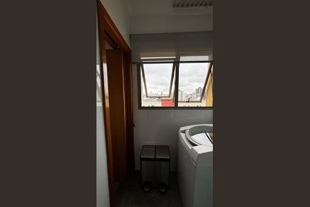 Apartamento à venda com 76m², 3 quartos e 2 vagas Apartamento à venda com 76m², 3 quartos e 2 vagasÁrea de Serviço