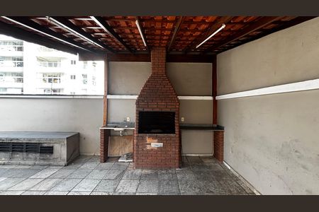 Apartamento à venda com 76m², 3 quartos e 2 vagas Apartamento à venda com 76m², 3 quartos e 2 vagasChurrasqueira