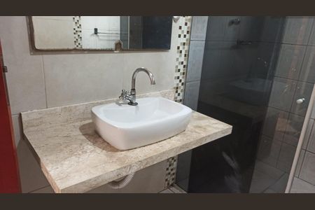 Casa à venda com 400m², 4 quartos e 4 vagas Casa à venda com 400m², 4 quartos e 4 vagasBanheiro
