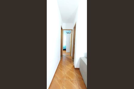 Corredor de apartamento à venda com 2 quartos, 50m² em Jardim Sulacap, Rio de Janeiro