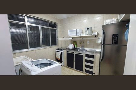 Cozinha de apartamento à venda com 2 quartos, 50m² em Jardim Sulacap, Rio de Janeiro