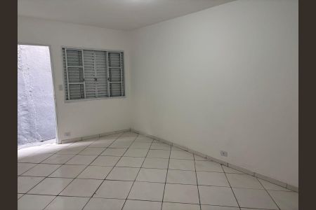 Casa para alugar com 2 quartos, 119m² em Jardim Ana Lucia, São Paulo