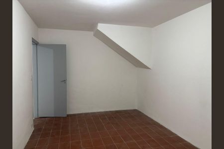 Casa para alugar com 119m², 2 quartos e 1 vaga Casa para alugar com 119m², 2 quartos e 1 vagaQuarto