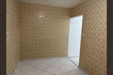 Casa para alugar com 119m², 2 quartos e 1 vaga Casa para alugar com 119m², 2 quartos e 1 vagaCozinha