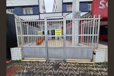 Fachada de apartamento para alugar com 2 quartos, 50m² em Guilhermina, Praia Grande