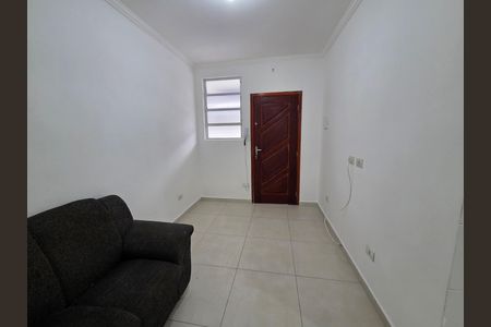 Sala de apartamento para alugar com 2 quartos, 50m² em Guilhermina, Praia Grande