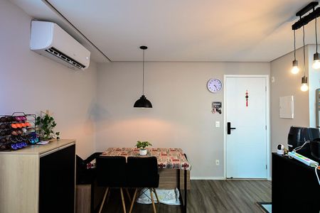 Apartamento à venda com 56m², 2 quartos e 1 vagaSala