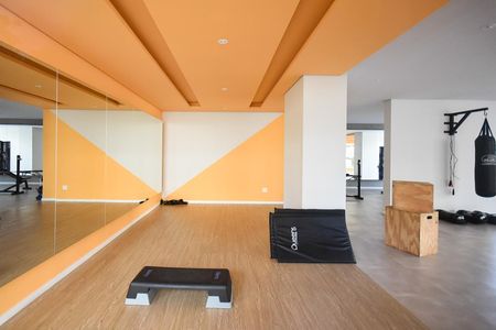 Apartamento à venda com 56m², 2 quartos e 1 vaga Apartamento à venda com 56m², 2 quartos e 1 vagaAcademia