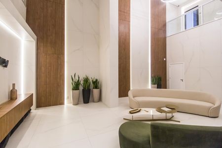 Apartamento à venda com 64m², 2 quartos e 1 vaga Apartamento à venda com 64m², 2 quartos e 1 vagaHall social