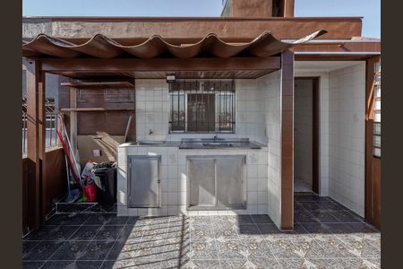 Casa para alugar com 150m², 3 quartos e 1 vaga Casa para alugar com 150m², 3 quartos e 1 vagaVaranda