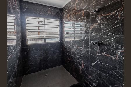 Casa para alugar com 150m², 3 quartos e 1 vaga Casa para alugar com 150m², 3 quartos e 1 vagaBanheiro