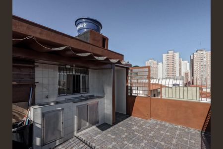 Casa para alugar com 150m², 3 quartos e 1 vaga Casa para alugar com 150m², 3 quartos e 1 vagaVaranda