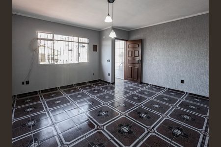 Casa para alugar com 150m², 3 quartos e 1 vaga Casa para alugar com 150m², 3 quartos e 1 vagaSala