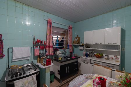 Casa à venda com 90m², 2 quartos e 5 vagas Casa à venda com 90m², 2 quartos e 5 vagasCozinha