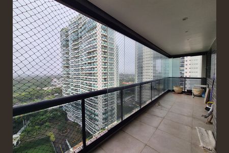 Apartamento à venda com 112m², 2 quartos e 3 vagas