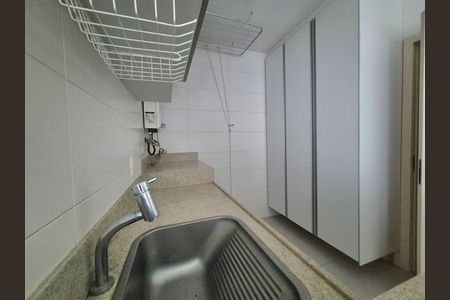 Apartamento à venda com 112m², 2 quartos e 3 vagas