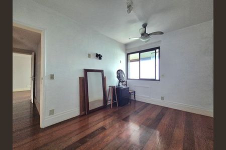 Apartamento à venda com 112m², 2 quartos e 3 vagas