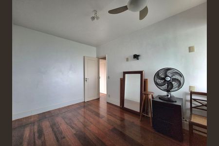 Apartamento à venda com 112m², 2 quartos e 3 vagas