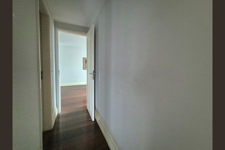 Apartamento à venda com 112m², 2 quartos e 3 vagas