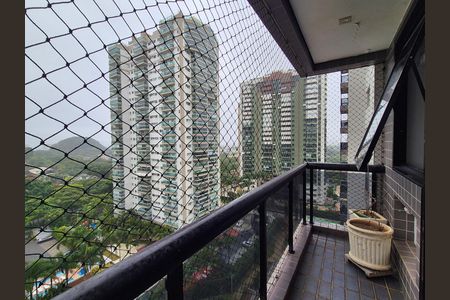 Apartamento à venda com 112m², 2 quartos e 3 vagas