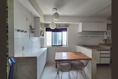 Apartamento à venda com 112m², 2 quartos e 3 vagas