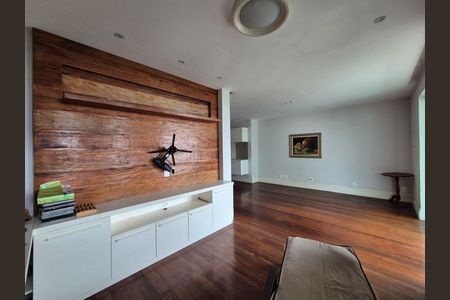Apartamento à venda com 2 quartos, 112m² em Barra da Tijuca, Rio de Janeiro