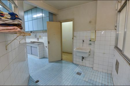 Apartamento à venda com 122m², 3 quartos e sem vaga Apartamento à venda com 122m², 3 quartos e sem vagaÁrea de Serviço