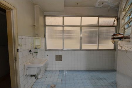 Apartamento à venda com 122m², 3 quartos e sem vaga Apartamento à venda com 122m², 3 quartos e sem vagaÁrea de Serviço
