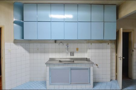 Apartamento à venda com 122m², 3 quartos e sem vaga Apartamento à venda com 122m², 3 quartos e sem vagaCozinha
