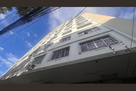 Apartamento à venda com 122m², 3 quartos e sem vaga Apartamento à venda com 122m², 3 quartos e sem vagaFachada