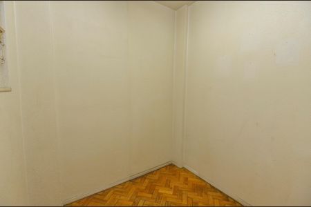 Apartamento à venda com 122m², 3 quartos e sem vaga Apartamento à venda com 122m², 3 quartos e sem vagaQuarto de Serviço