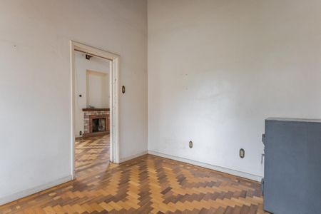 Casa para alugar com 250m², 4 quartos e 2 vagas Casa para alugar com 250m², 4 quartos e 2 vagasQuarto