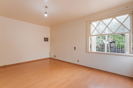 Suíte de casa para alugar com 4 quartos, 250m² em Petrópolis, Porto Alegre