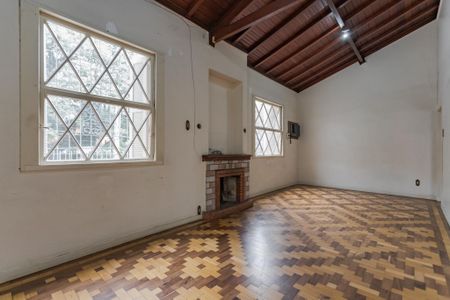 Sala de casa para alugar com 4 quartos, 250m² em Petrópolis, Porto Alegre