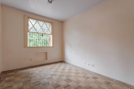 Casa para alugar com 250m², 4 quartos e 2 vagas Casa para alugar com 250m², 4 quartos e 2 vagasCozinha e Área de Serviço