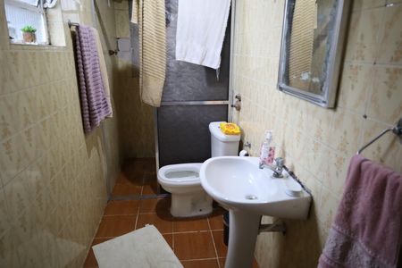 Casa à venda com 268m², 4 quartos e 2 vagasBanheiro da Suíte
