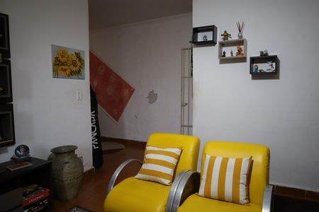 Casa à venda com 4 quartos, 238m² em Jardim Ana Lucia, São Paulo