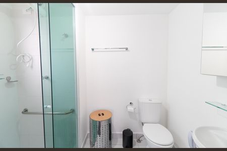 Banheiro da Suíte de apartamento à venda com 1 quarto, 30m² em Jardim Itacolomi, São Paulo