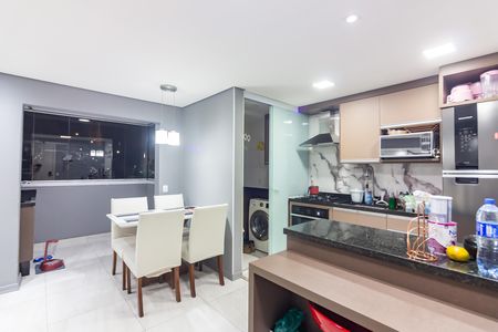 Apartamento à venda com 59m², 2 quartos e 1 vaga Apartamento à venda com 59m², 2 quartos e 1 vagaSala