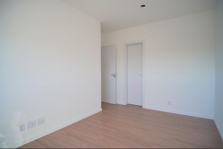 Apartamento à venda com 73m², 2 quartos e 2 vagasSuíte