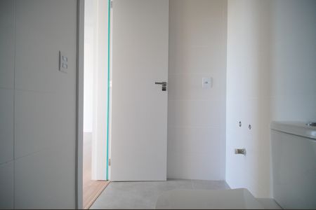 Apartamento à venda com 73m², 2 quartos e 2 vagasBanheiro